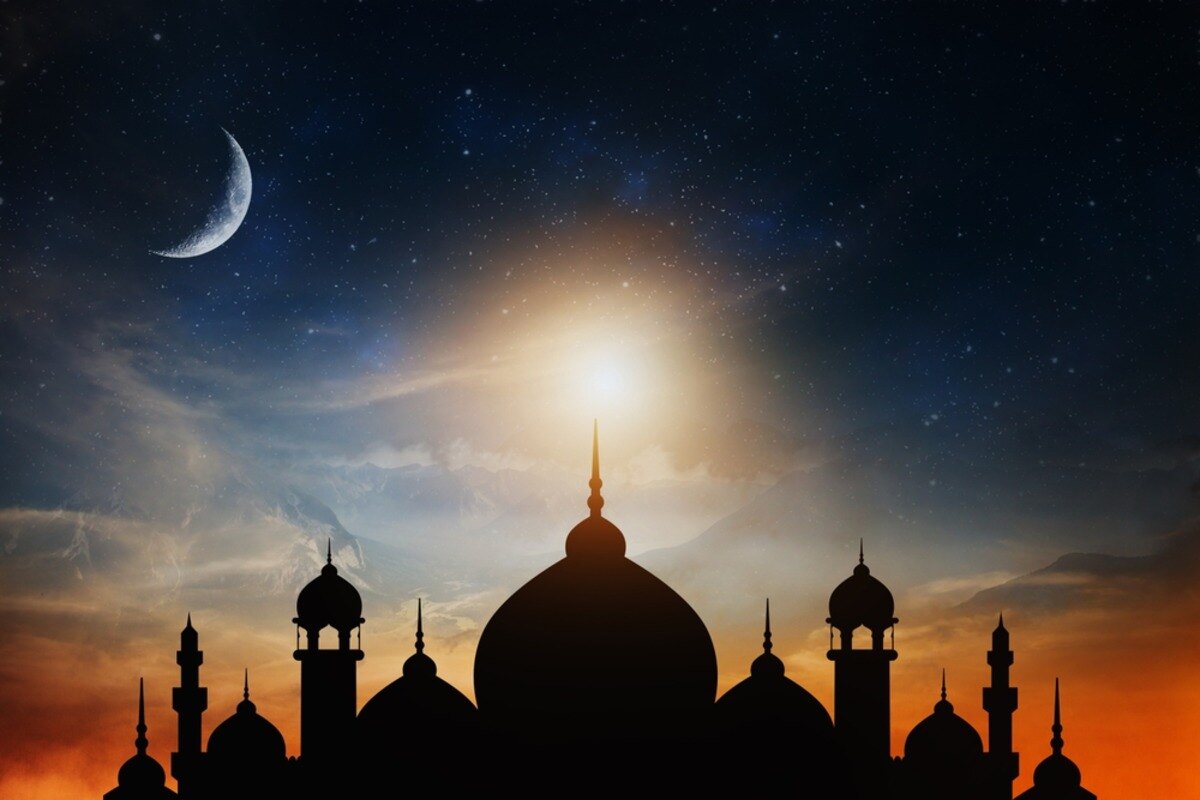 حكم أخذ المضحّي من شعره وأظافره قبل ذبح الأضحية