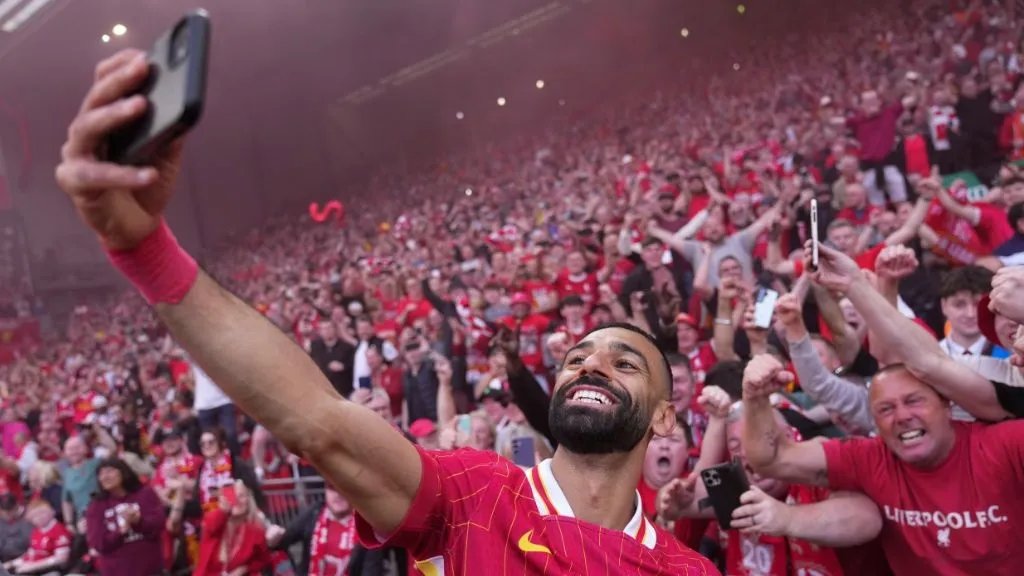 أسطورتا برشلونة يستبعدان محمد صلاح من سباق الكرة الذهبية ويدعمان ثلاثيًا مفاجئًا أسطورتا برشلونة يستبعدان محمد صلاح من سباق الكرة الذهبية ويدعمان ثلاثيًا مفاجئًا