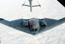 "أم القنابل" في سماء إيران.. السلاح الأميركي السري يدخل المعركة القاذفة الأميركية B-2 Spirit التي تحمل قنابل خارقة للتحصينات (رويترز)