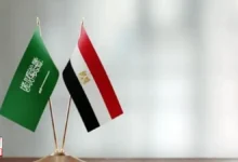 تشكيل مجلس تنسيق أعلى بين مصر والسعودية... السيسي يُصدر القرار الرسمي علما مصر والسعودية
