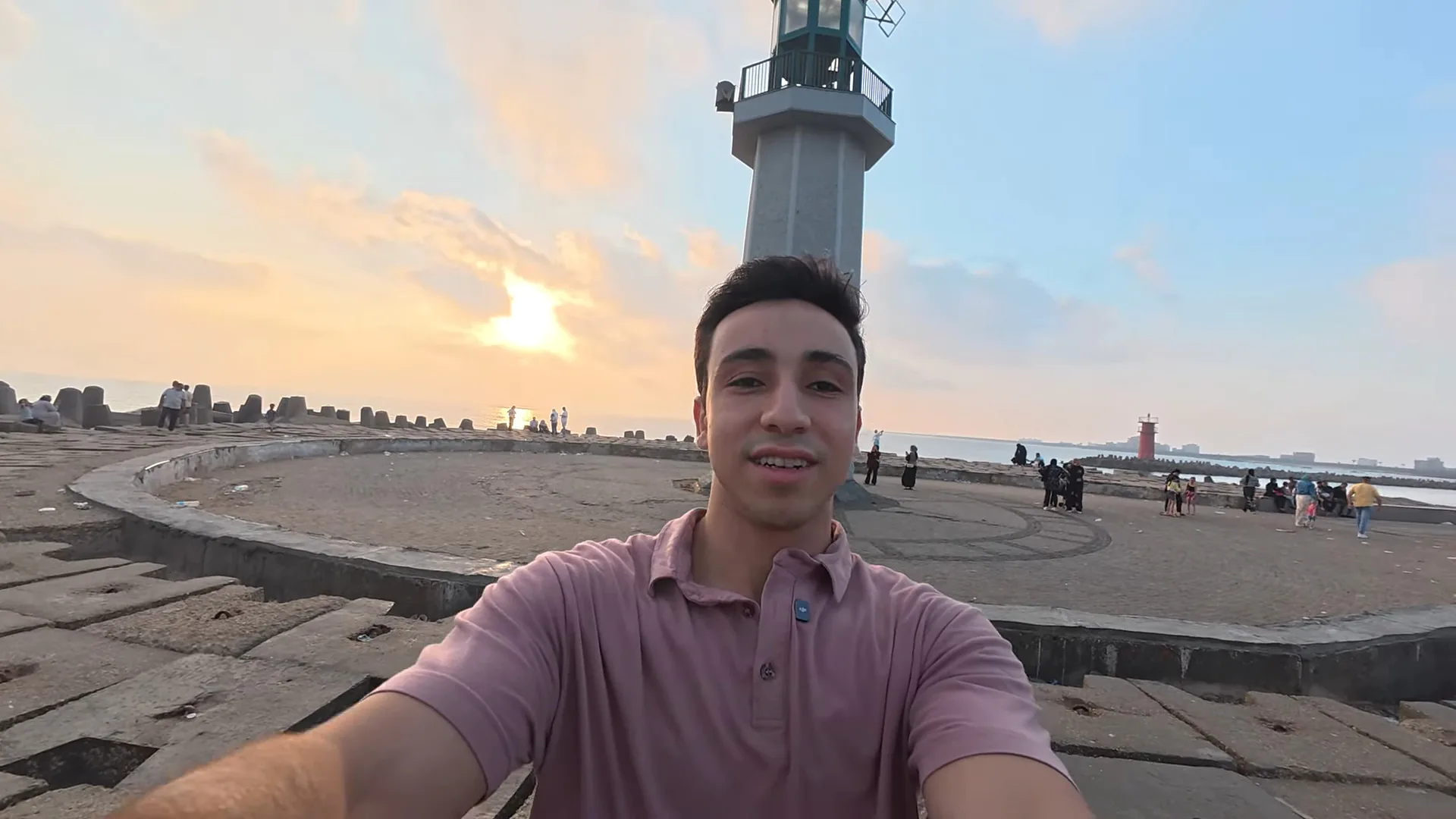 محمد جبريل.. يوتيوبر يروي مصر كما لم تراها من قبل محمد جبريل